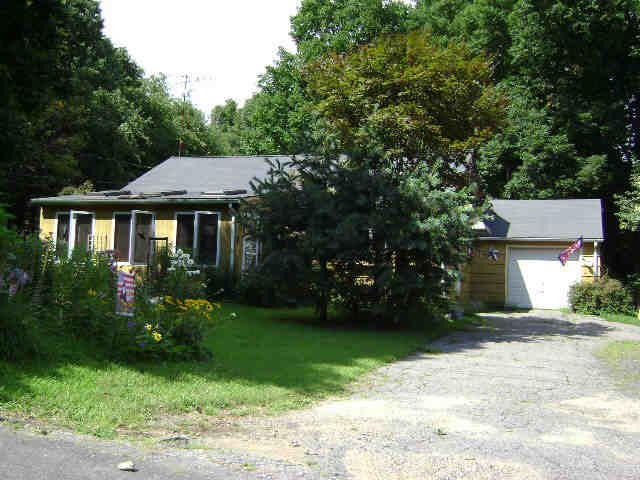 Building photograph for 45 SANFORD LN